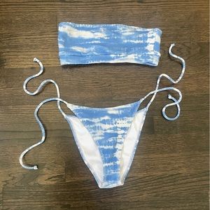 Pacsun blue and white bikini set small
